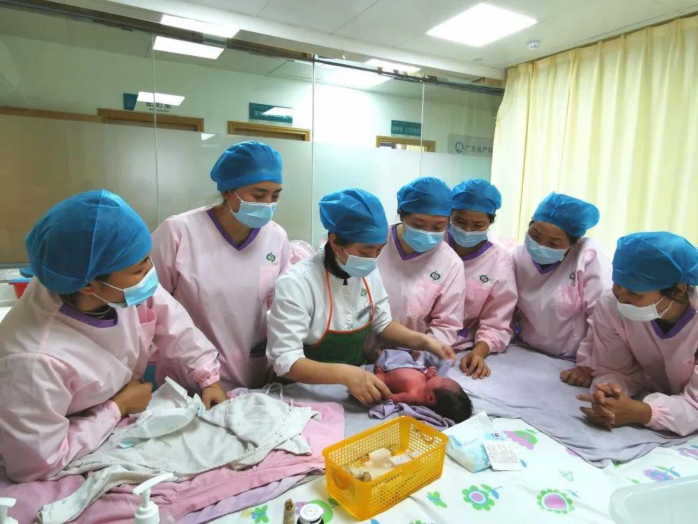 眉县妇婴监护型护送